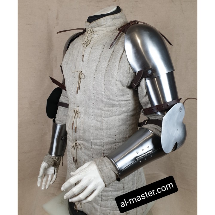 Arms mushroom 14 century