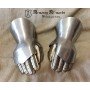 Gloves XIV-XV century