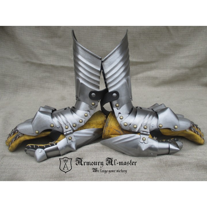 Gothic gloves V